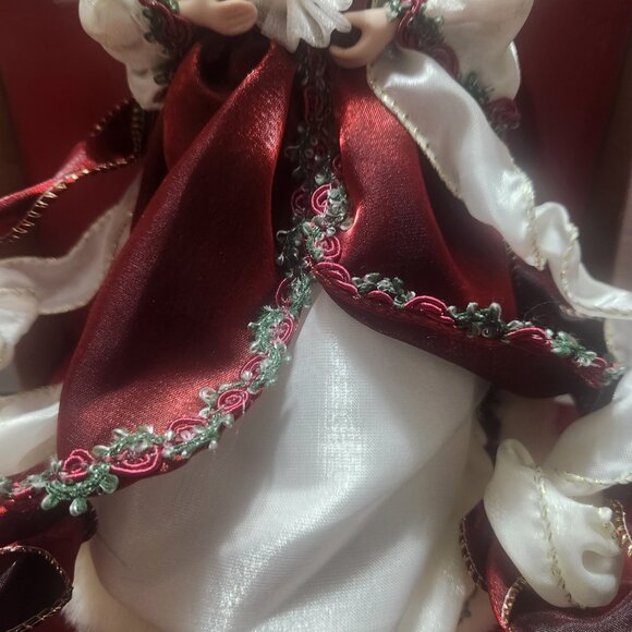 St. Nicholas Square Angel Tree Topper Multi Color New In Box - Picture 3 of 12